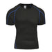 T-shirt de course homme UltraDry™ noir avec coutures bleues – respirant, léger, tissu technique à séchage rapide, idéal pour running, fitness et entraînement intensif.
