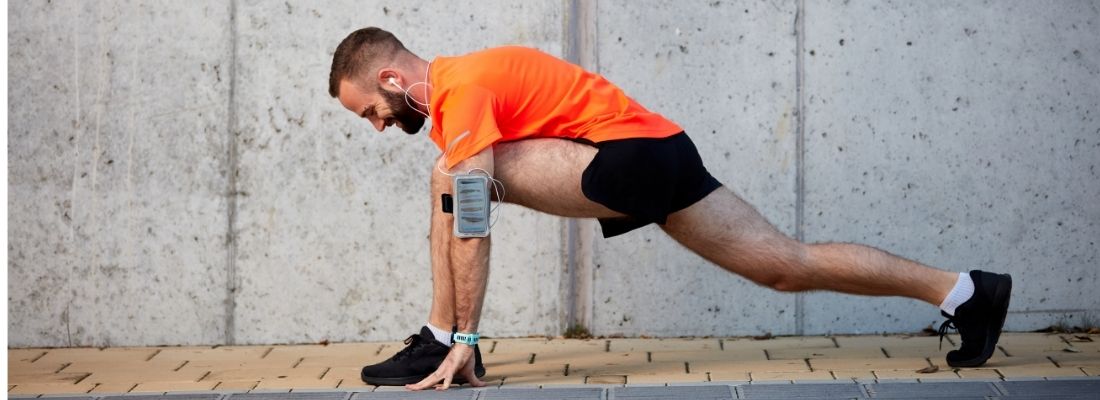Étirements indispensables après la course à pied (Guide complet 2025)