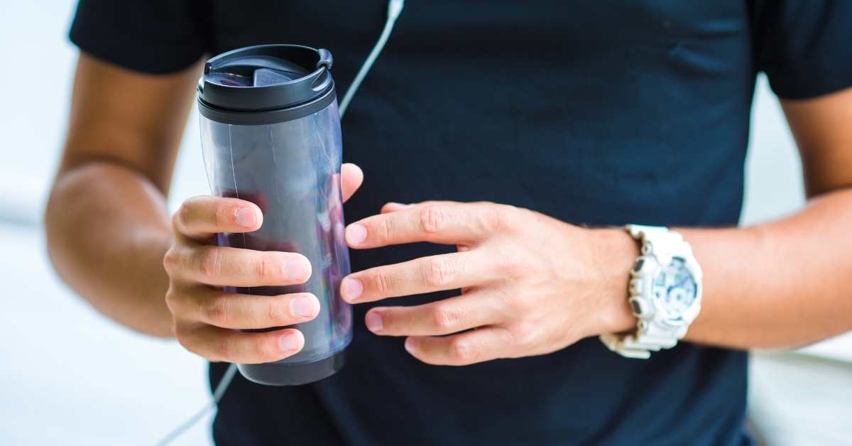 Les erreurs nutritionnelles qui aggravent la déshydratation