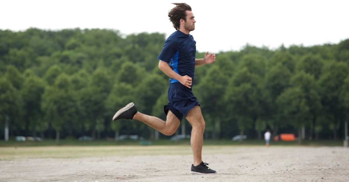 Pourquoi certains jours vaut-il mieux renoncer à une séance rapide en running ?
