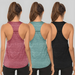 T-shirt sport Trio pour femme, idéal pour le yoga. Confort et style en un seul vêtement.