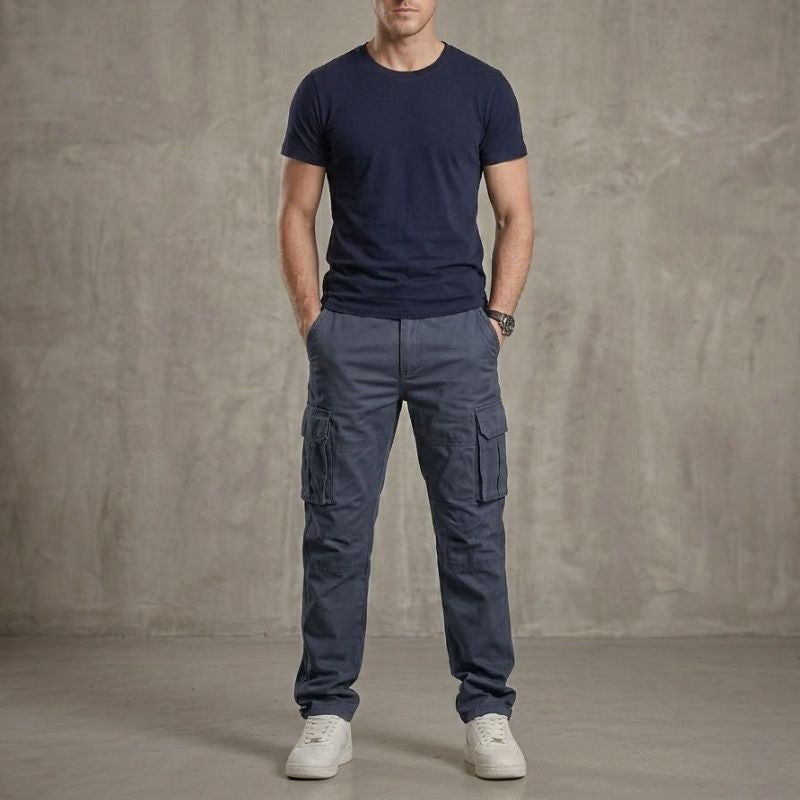 Pantalon cargo homme bleu en coton coupe droite avec poches latérales style tactique, pantalon confortable pour randonnée et usage quotidien